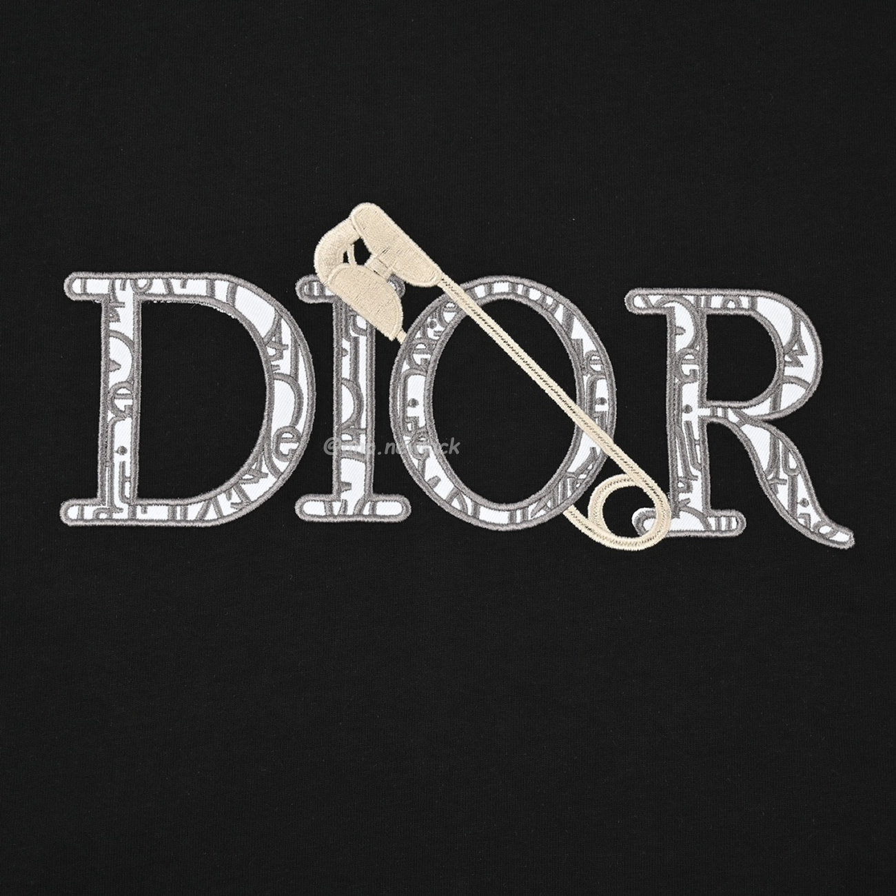 Dior Classic Letter Pin Embroidered Round Neck Short Sleeved T Shirt (7) - www.newkick.org
